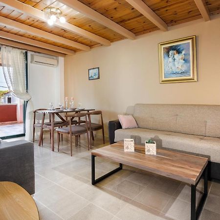 Vasilikos Garden Suites エクステリア 写真