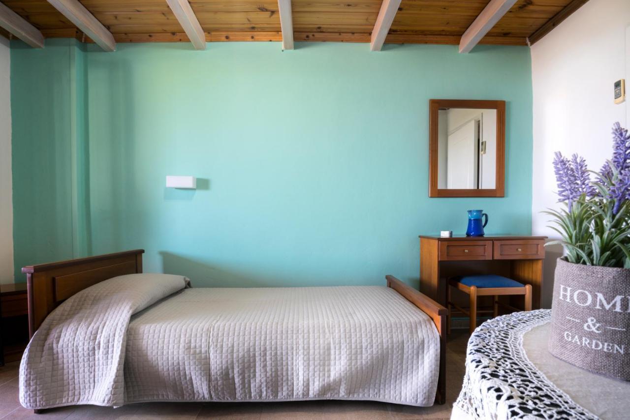 Vasilikos Garden Suites エクステリア 写真